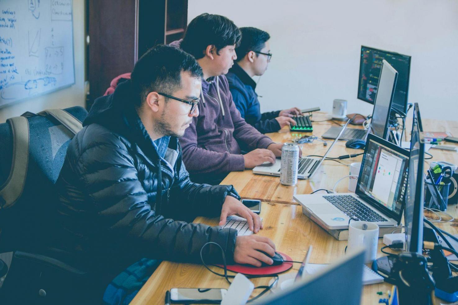 Formation en analyse financière - environnement d'apprentissage moderne